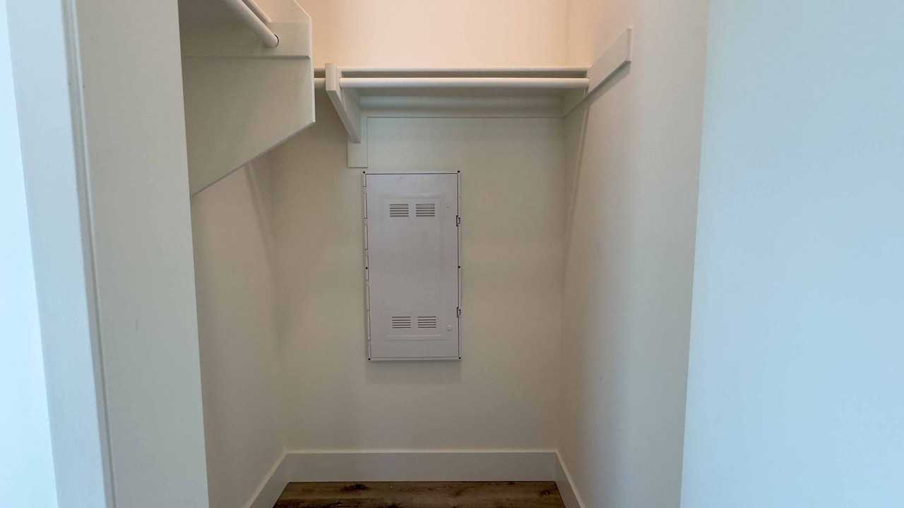 BC Atlas - Photo 7 of 10