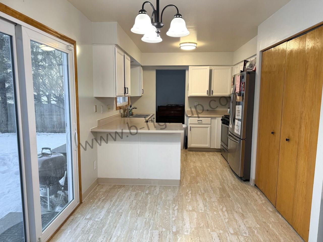 9700 64th St - Photo 2 of 26