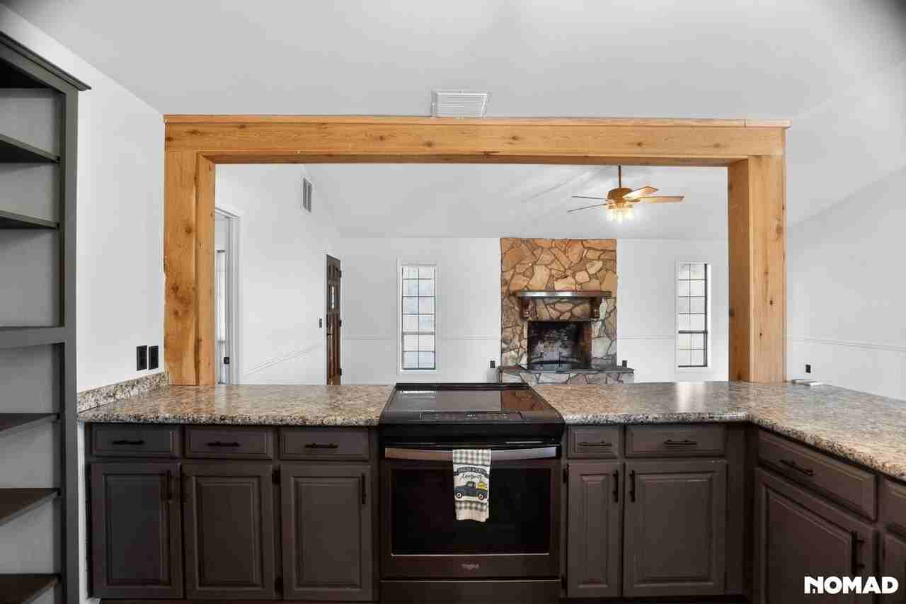 7219 Good Hope Rd - Photo 5 of 32