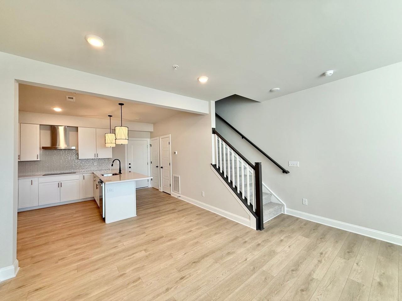 600 600 Hedrick Ridge Road #108 - Photo 2 of 20