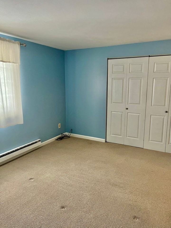 8430 Fathom Dr - Photo 7 of 19