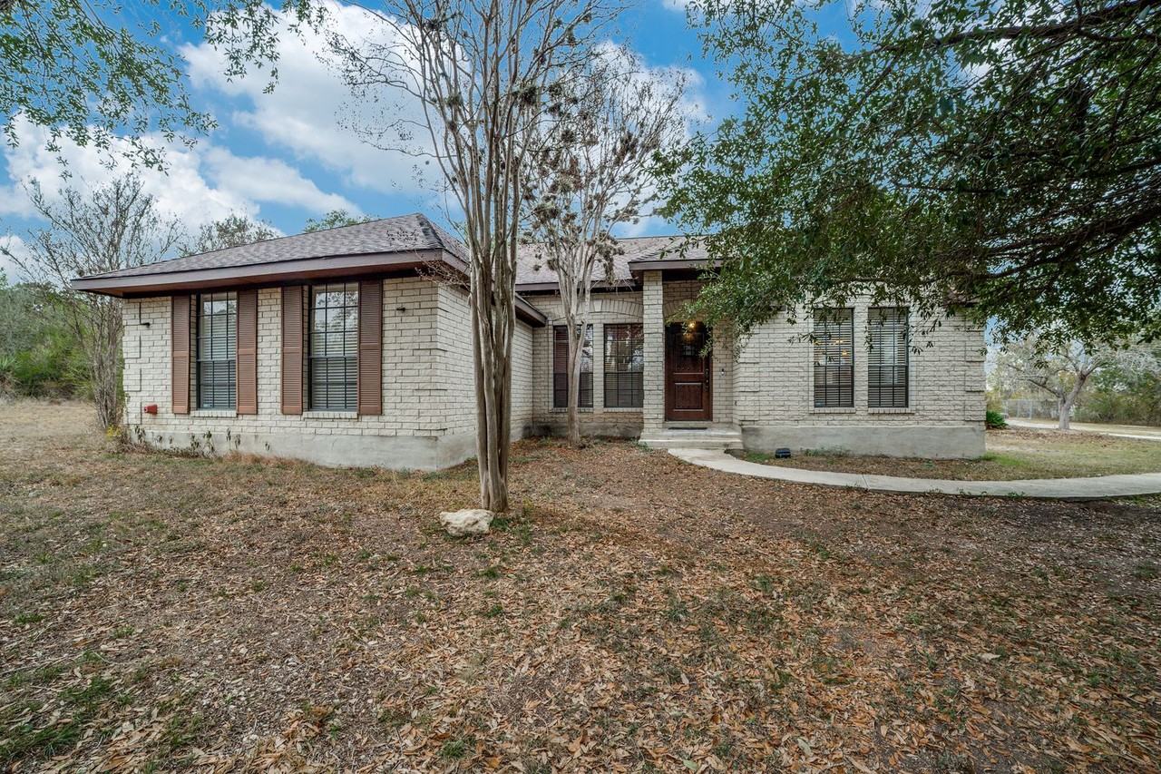 14911 Tamaron Pass - Photo 3 of 36