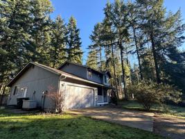 featured image of 22406 Bluewater Dr Se