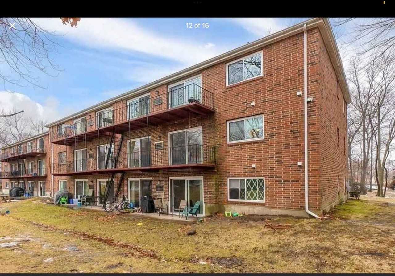 48 Fernview Ave - Photo 2 of 22