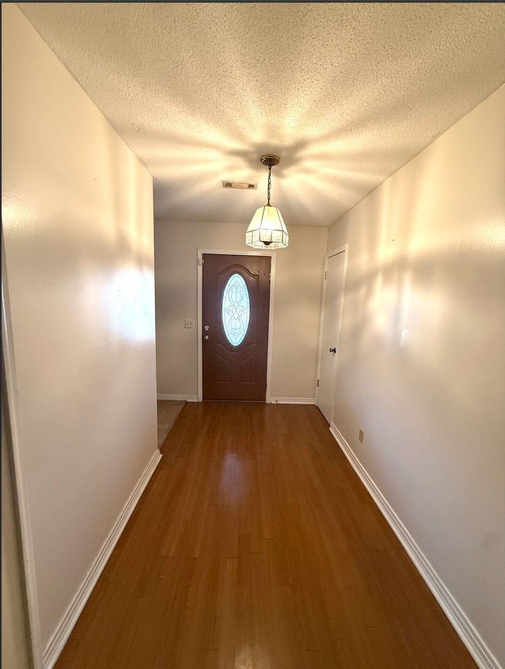 3612 Azalea Cir - Photo 2 of 17