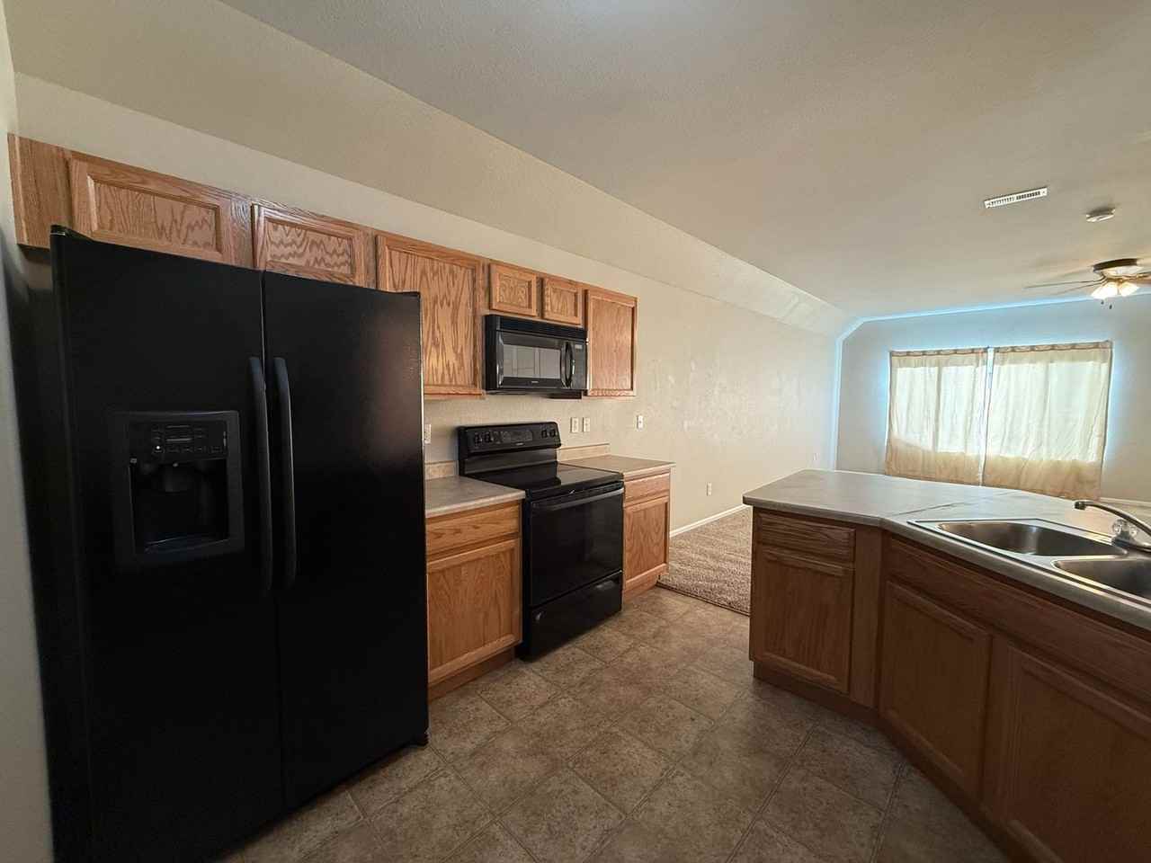 644 Hailey Glenn Vw - Photo 6 of 20