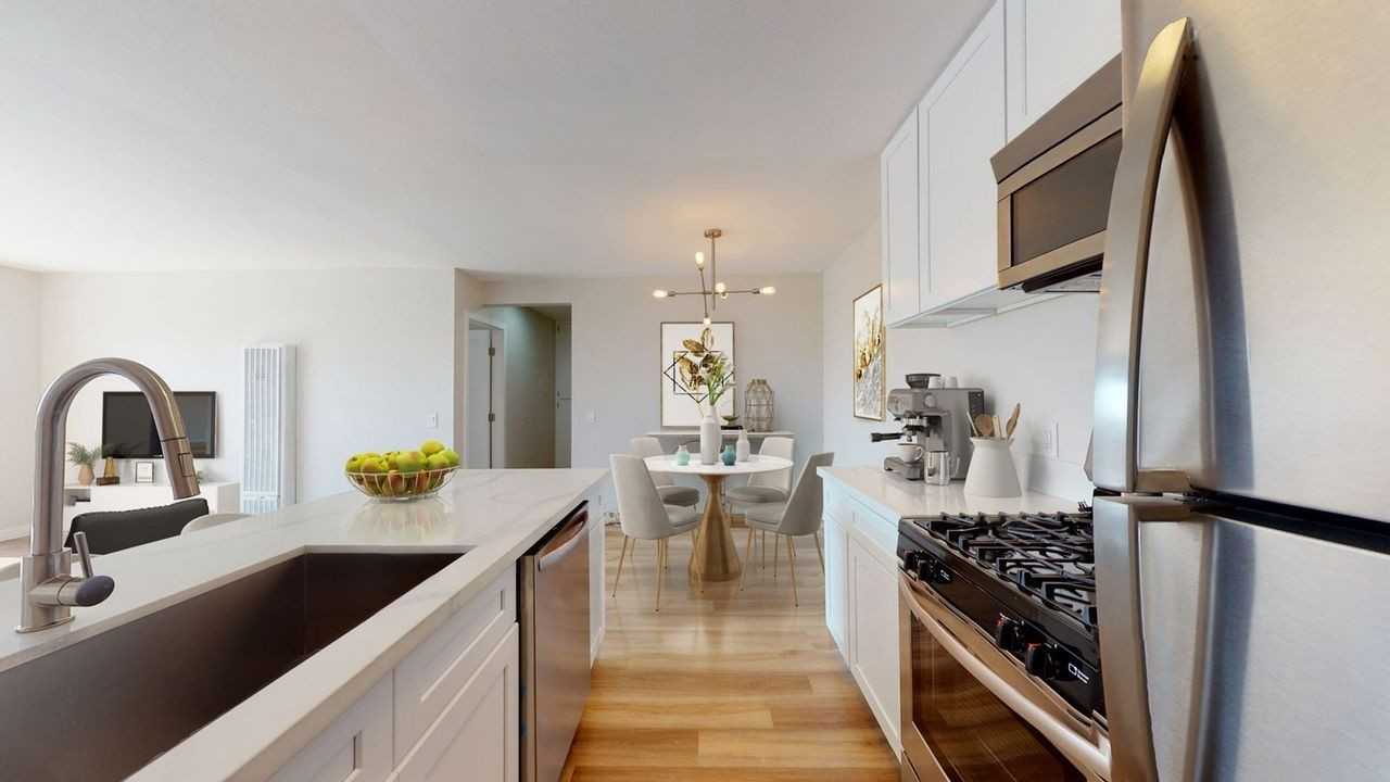 14709 S. Budlong Ave - Photo 4 of 8