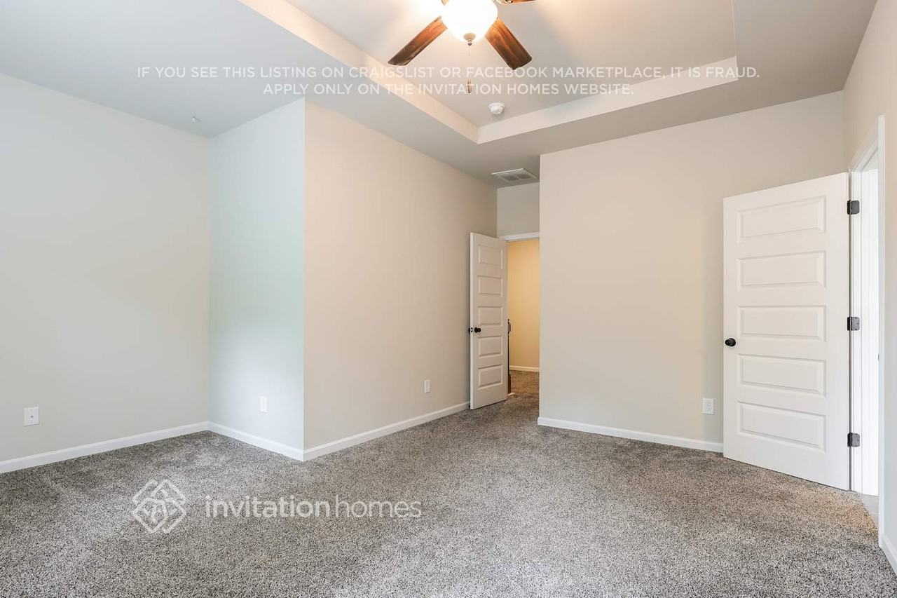 2303 Buford Town Dr - Photo 7 of 16