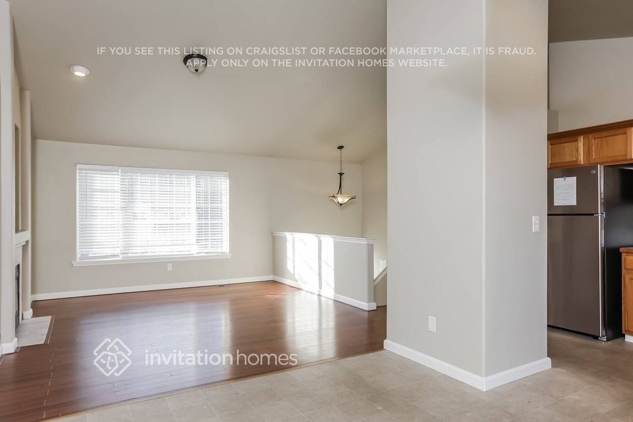 21819 65th Ave E - Photo 6 of 18