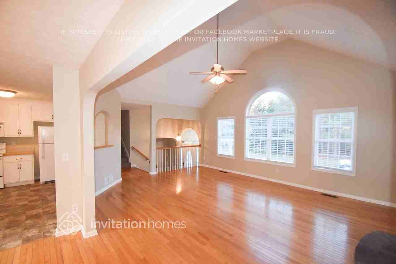 20 Akin Way Nw - Photo 3 of 12