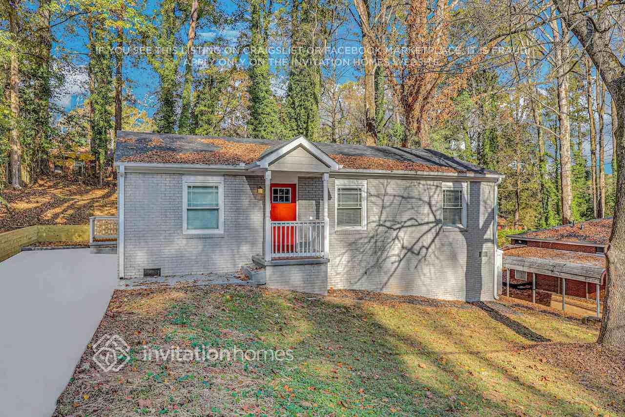 300 Banberry Dr Se - Photo 3 of 26