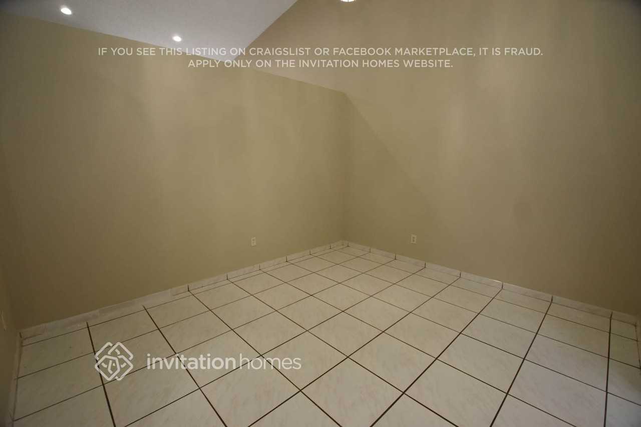 6301 Sw 153rd Court Rd - Photo 6 of 30