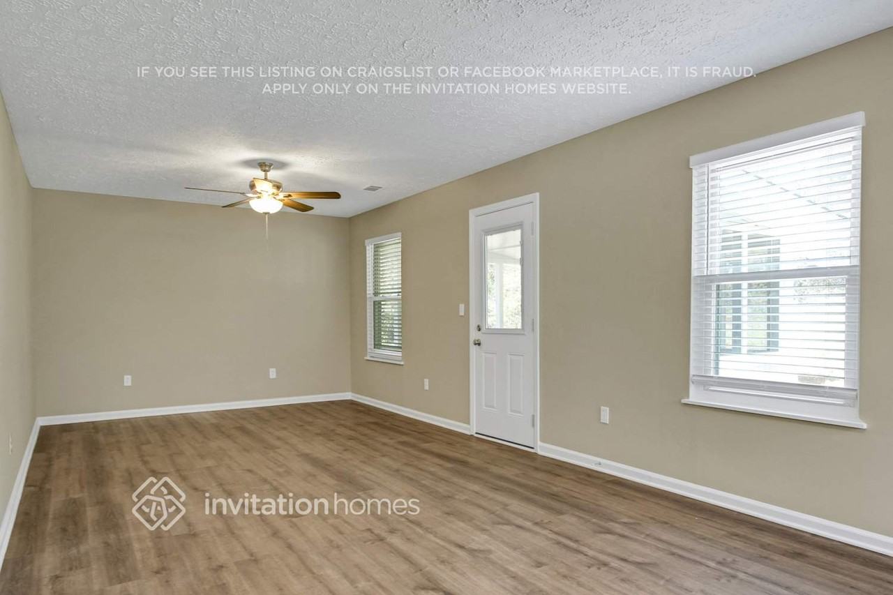 478 Benton Ct - Photo 7 of 17