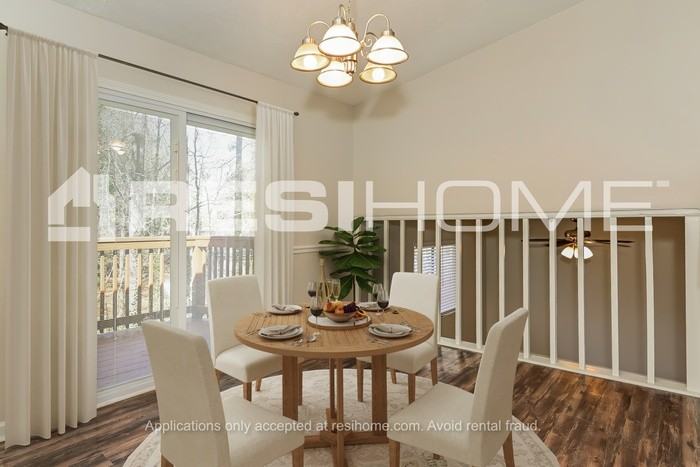 3846 Day Trail Ct - Photo 4 of 20