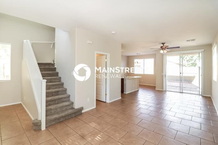 10108 W Williams St - Photo 4 of 17