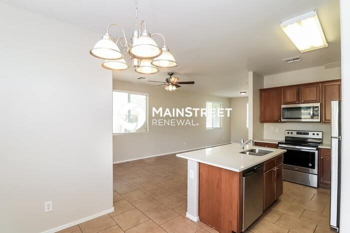 10108 W Williams St - Photo 7 of 17