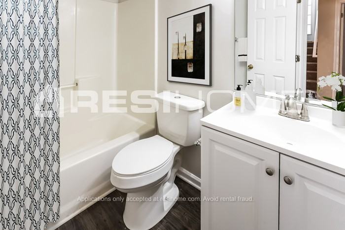 125 W Village Ct - Photo 5 of 19