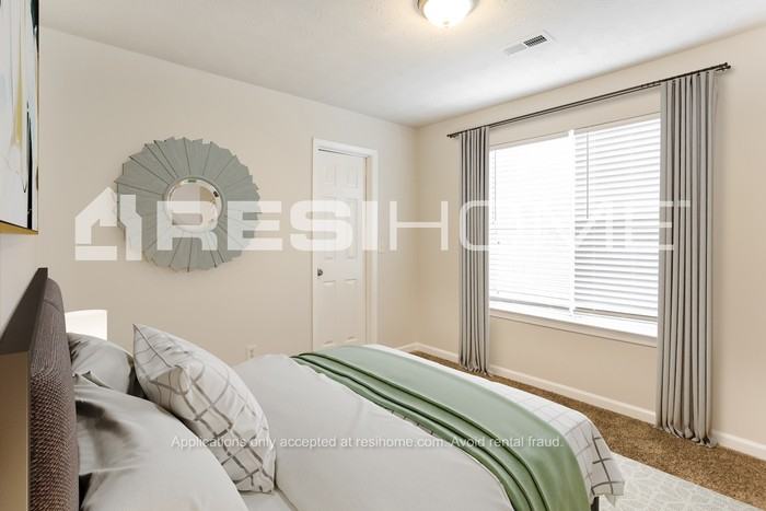 125 W Village Ct - Photo 6 of 19