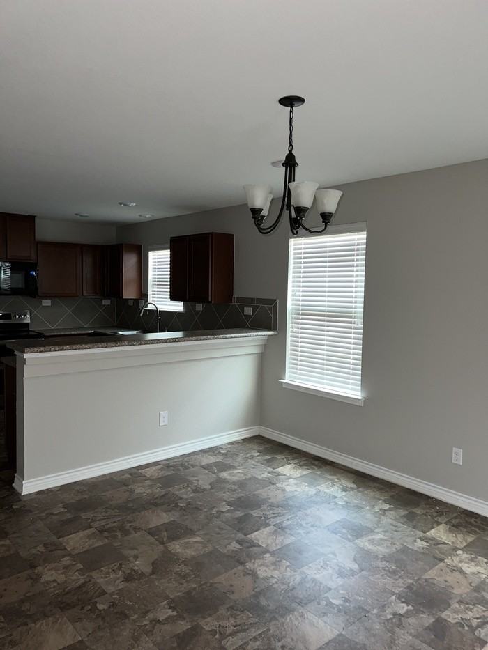 4519 Stetson Park - Photo 4 of 15