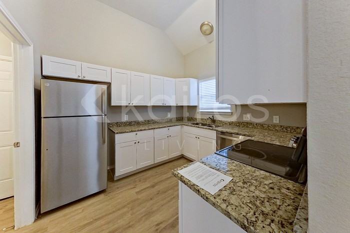 11811 Asher Ln - Photo 6 of 21