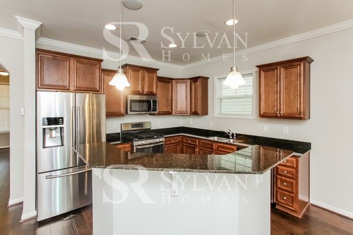 625 Dawsons Park Way - Photo 6 of 15