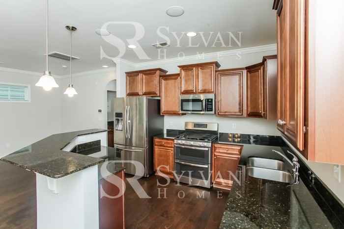 625 Dawsons Park Way - Photo 7 of 15