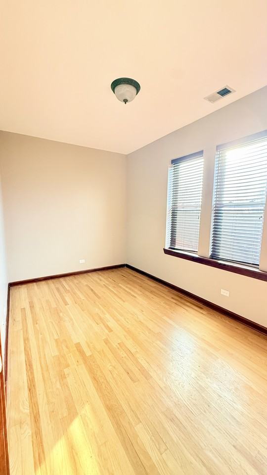 4900 North Drake Avenue #3 - Photo 6 of 12