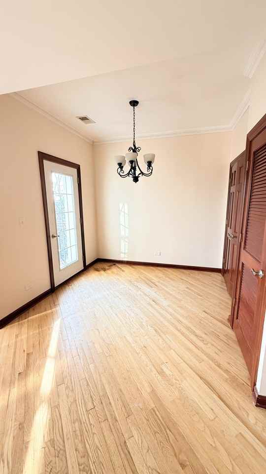 4900 North Drake Avenue #3 - Photo 7 of 12