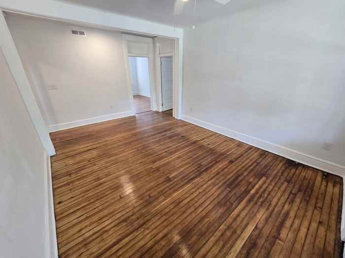 303 Bank St #A - Photo 7 of 15