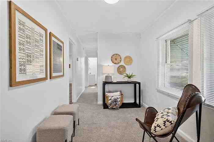 1128 43rd St - Photo 7 of 22