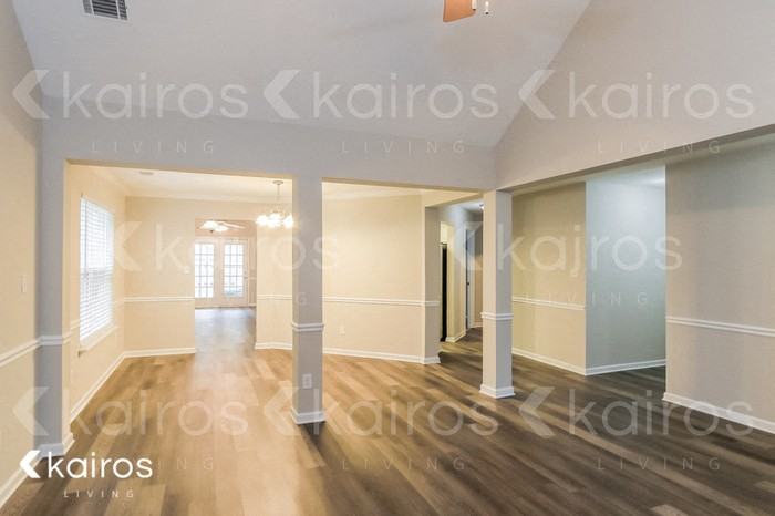 7647 Pleasantville Way - Photo 5 of 16