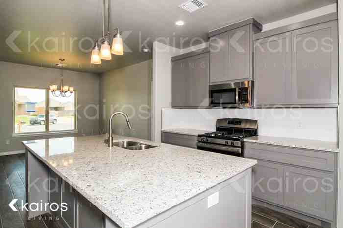 2700 Atlanta Dr - Photo 6 of 18