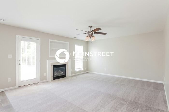 133 Dovetail Dr - Photo 2 of 17