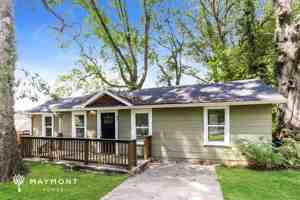 featured image of 884 Custer Ave Se