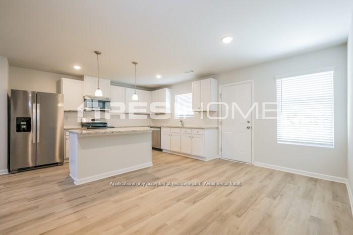 123 Deer Xing - Photo 3 of 20