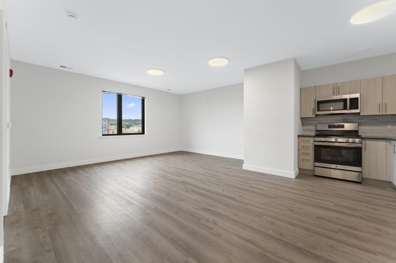 49S S Day St #316 - Photo 2 of 22