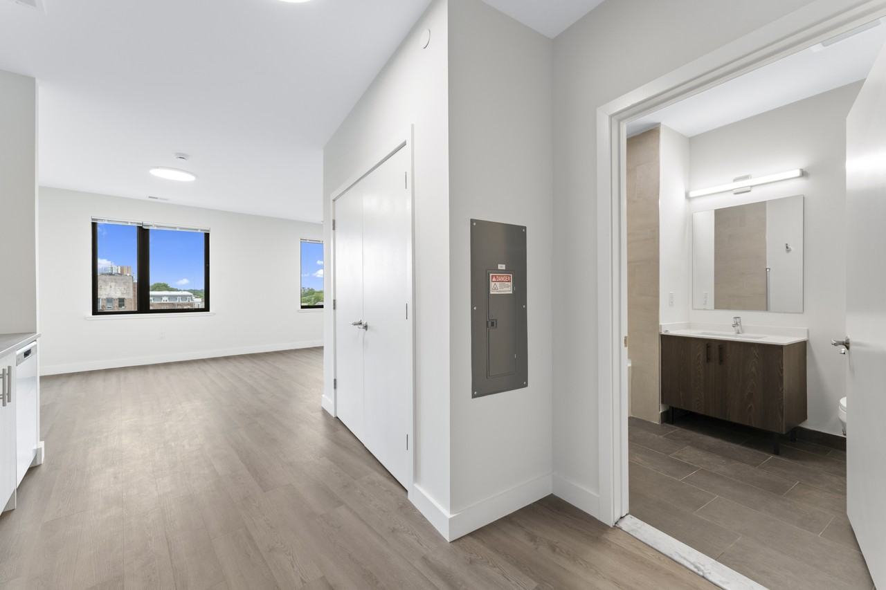 49S S Day St #316 - Photo 6 of 22