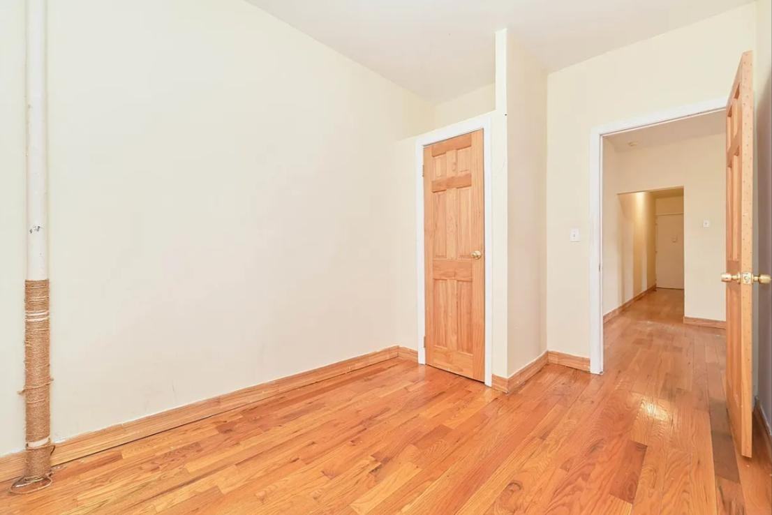 Yasmeh Realty LLC - Photo 7 of 10