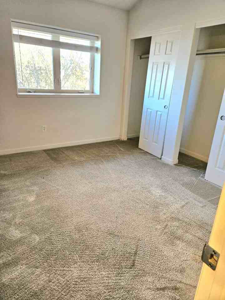 1212 Walnut Ave - Photo 6 of 8