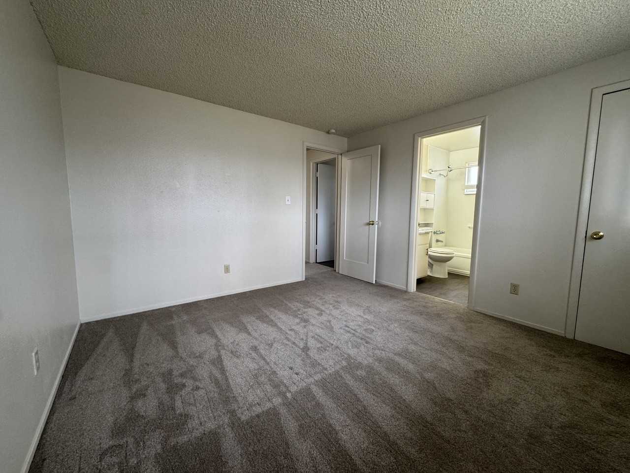 1380 Kittyhawk Ave #NA - Photo 7 of 10