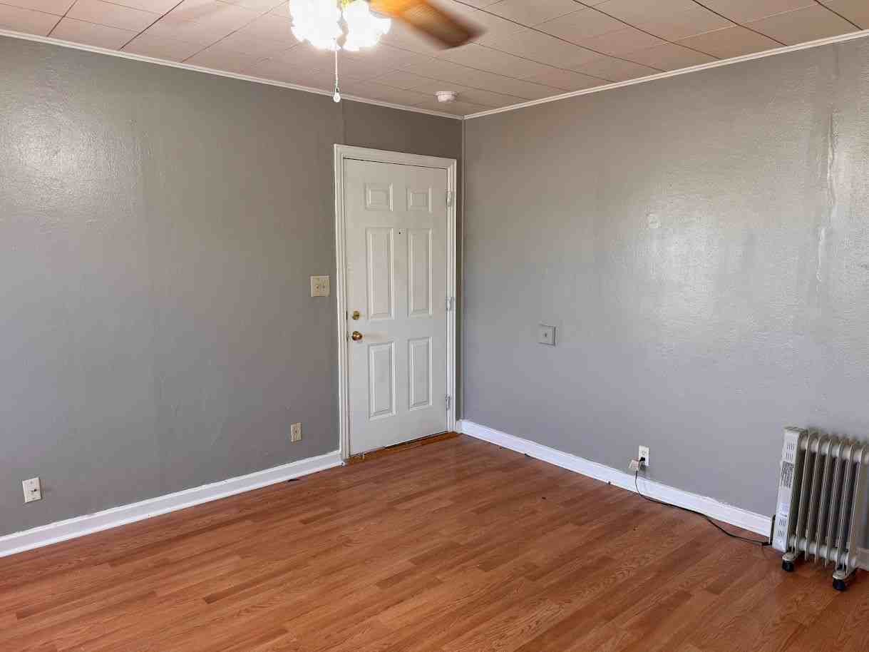 3402 Grant St #NA - Photo 2 of 18