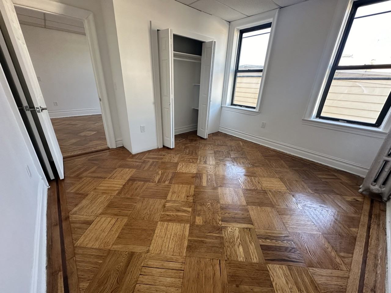 995 Summit Ave #304 - Photo 5 of 7