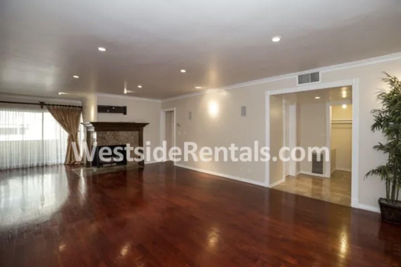 11970 Montana Ave #NA - Photo 3 of 50