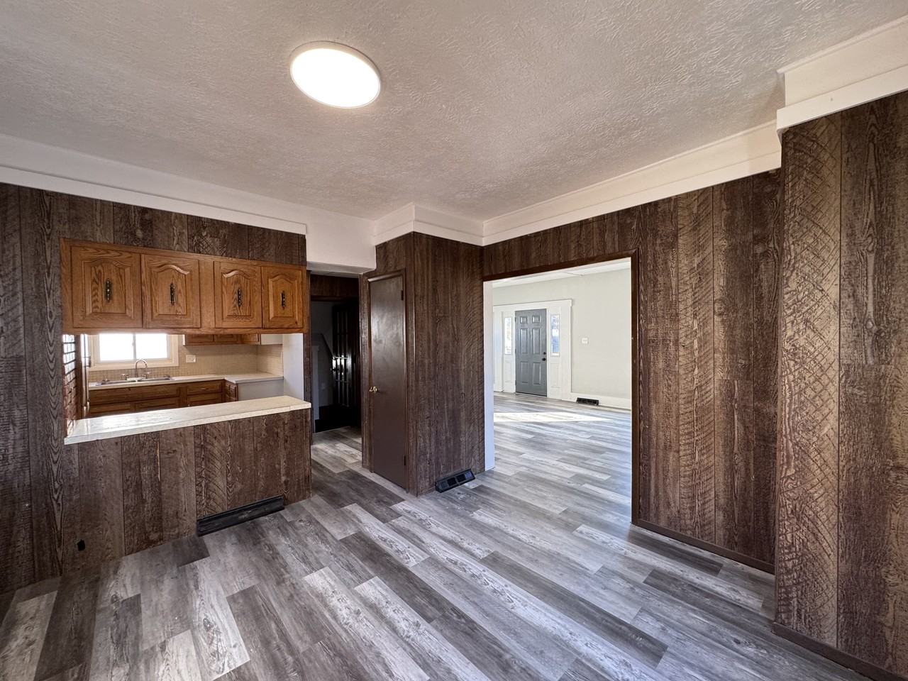 639 Maryland Ave Sw #NA - Photo 6 of 18