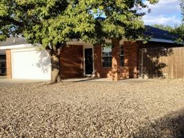 featured image of 1721 Arbor Dr