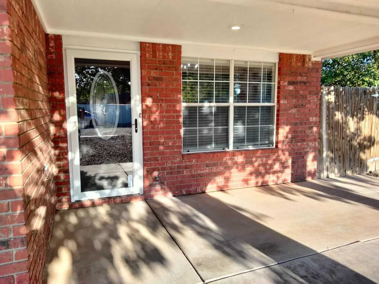 1721 Arbor Dr - Photo 6 of 11