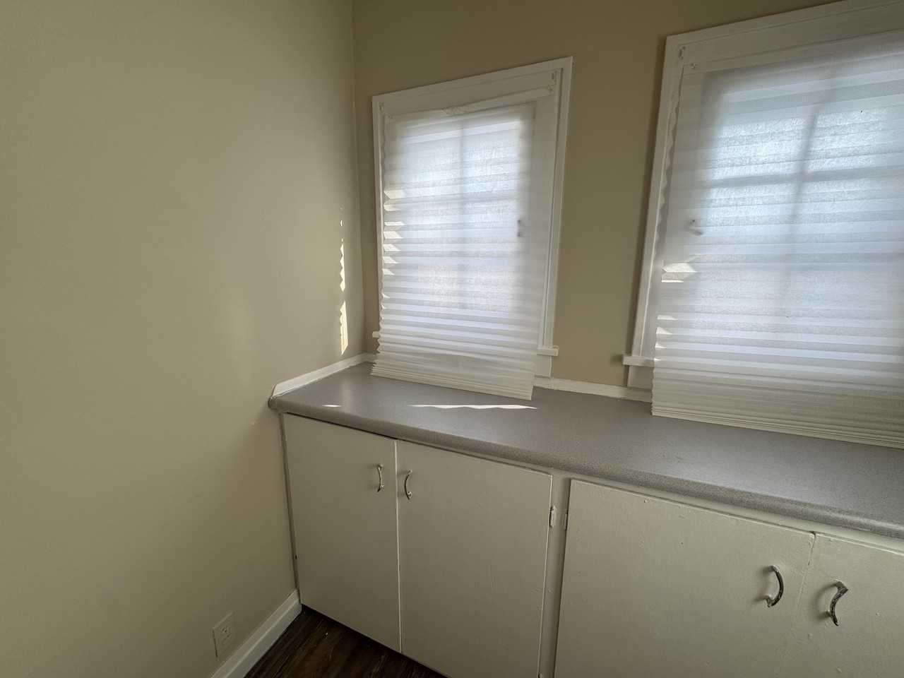 1211 Sheridan St #NA - Photo 5 of 17