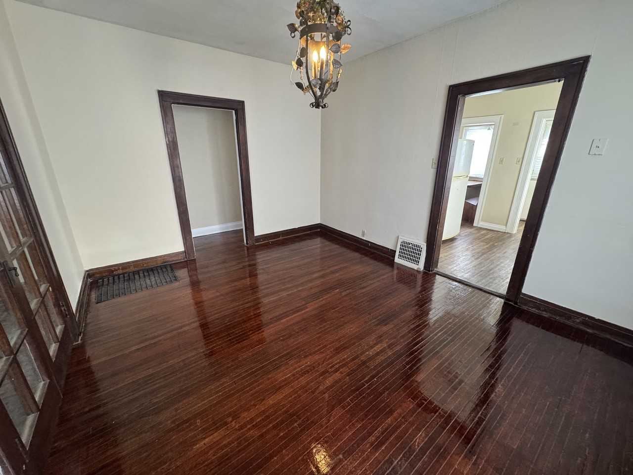 1211 Sheridan St #NA - Photo 7 of 17