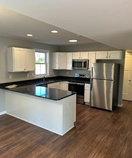 120 Hart Ln - Photo 4 of 10