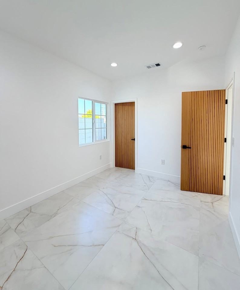 604 S Vicki Ln #NA - Photo 3 of 7